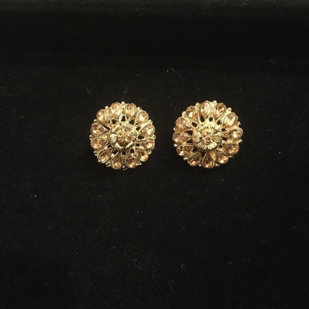 Indian jewlery earrings jhumke studs